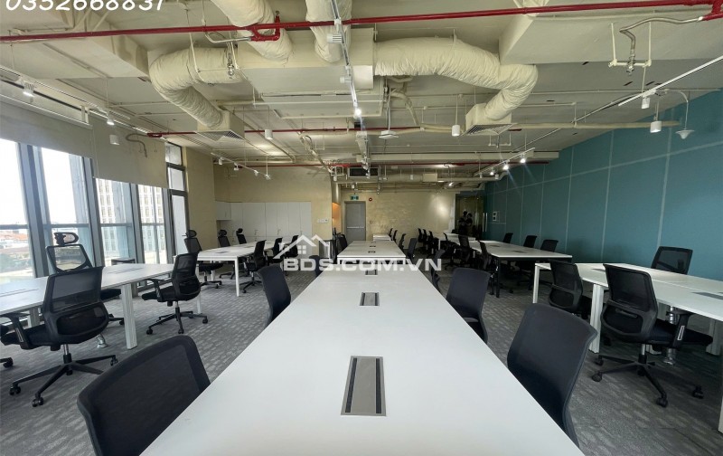 CHO THUÊ VĂN PHÒNG Q.1 - 162M2 - GIÁ 36 USD/M2